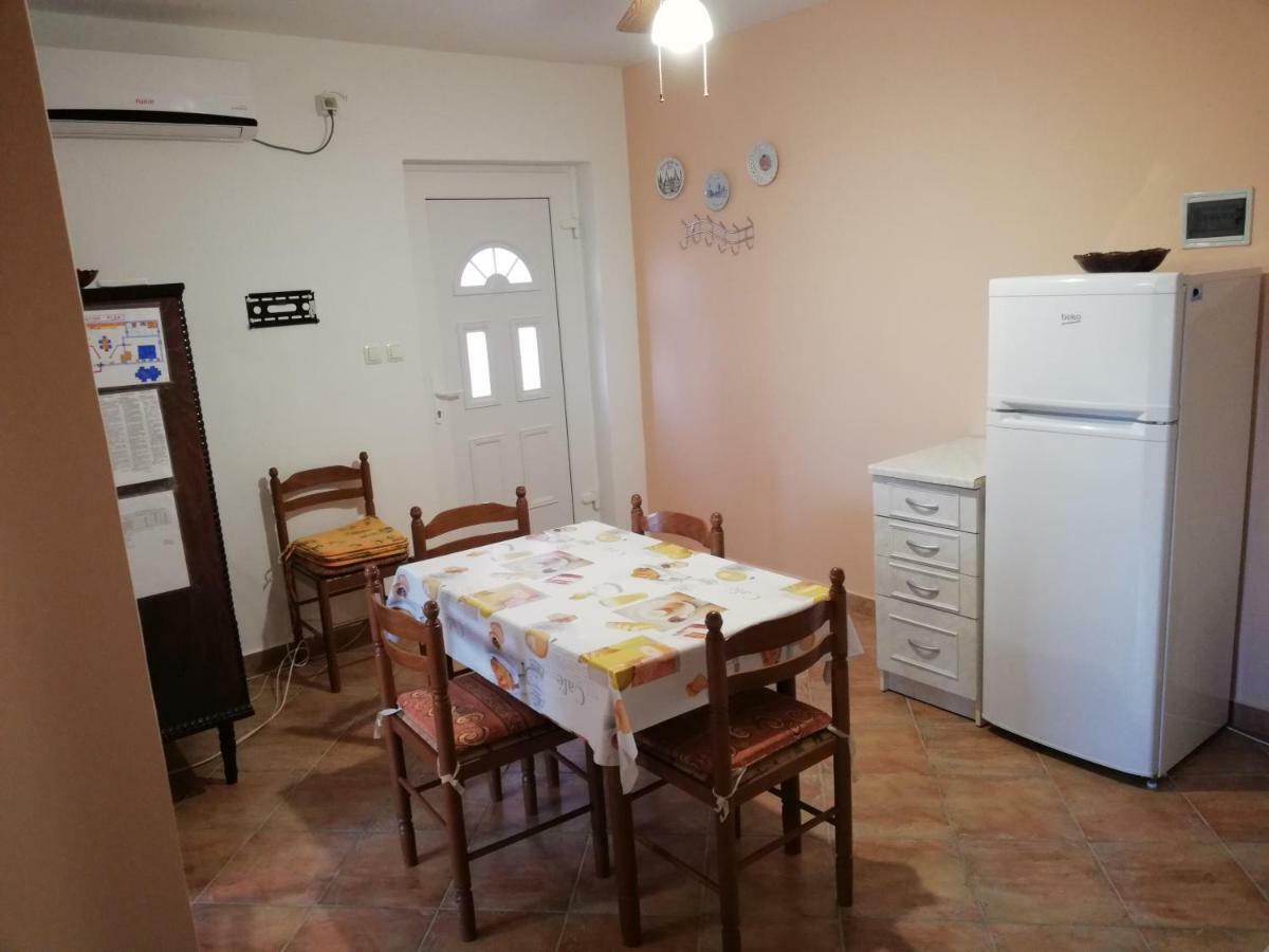 Apartman Ribaric 木洛希尼 外观 照片